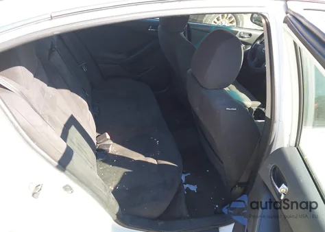 2010 Nissan Altima 2.5 S from USA, damaged, VIN 1N4AL2AP7AN521200